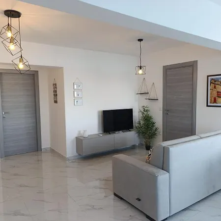 Coastline, Lovely Seafront * Birzebbuga